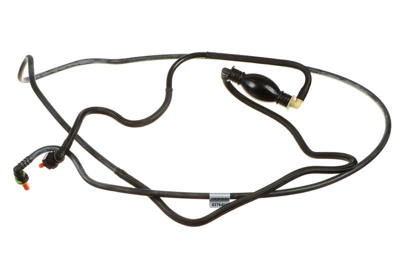 Kraftstoffrohr (vorwärts gebogen) Kraftstoffrohr (vorwärts gebogen)